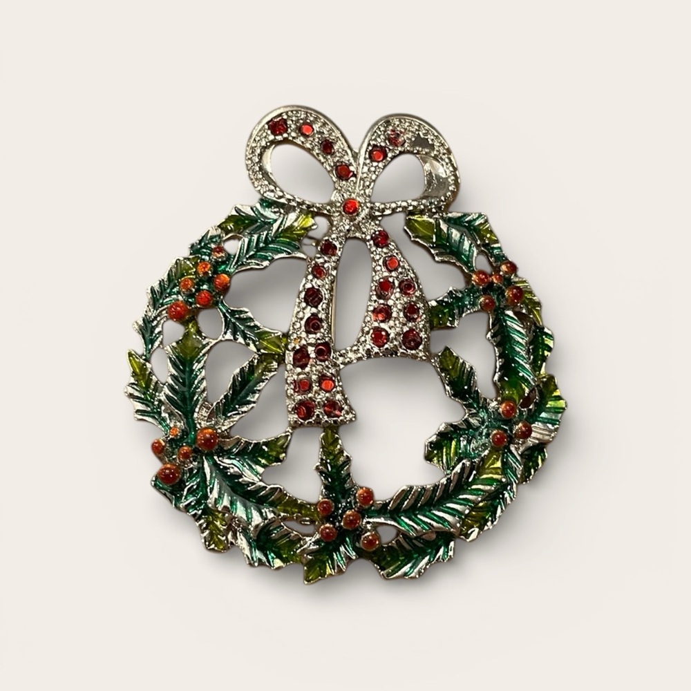 Holiday Brooch Pin Silver Tone Wreath Green Enamel Red Beads Rhinestones Festive